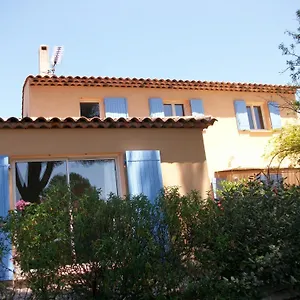 les-chardons-bleus.fr-provencehotel.com/