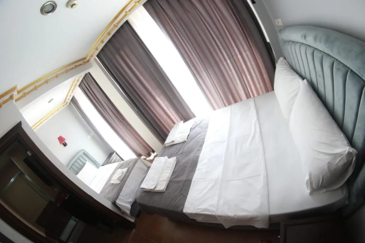 Ares Hotel Istambul 3*,  Turquia